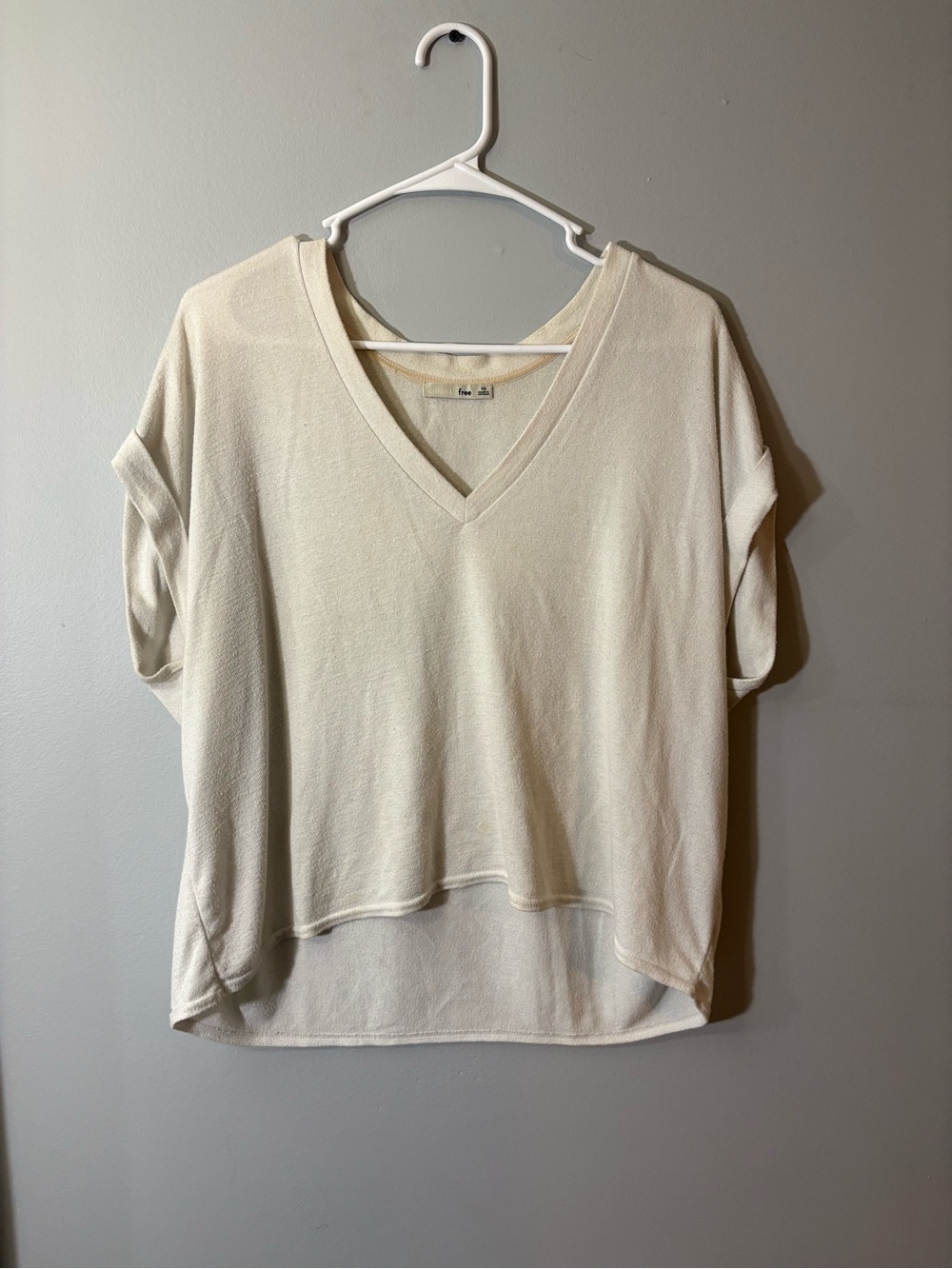 Wilfred‎ Cream V-Neck Short Sleeve Top